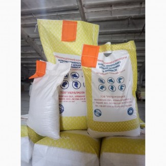 Комбікорм, премікс та БВД