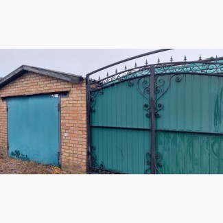 Дом 110 кв.м. с участком в удобном р-не, гараж с ямой, высокий забор, охрана, кондиционер