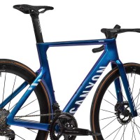 2025 Canyon Aeroad CFR Di2 Road Bike (INDORACYCLES)