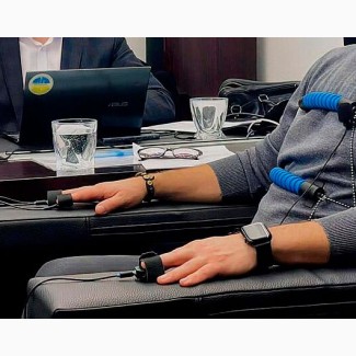 Проведение тестов на детекторе лжи полиграфологом