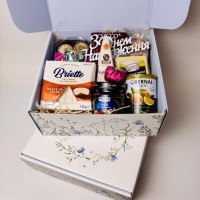 Подарунковий продуктовий набір Maxi Box – вишуканий смак у кожній деталі