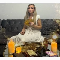 Гадалка Таро онлайн: точный гороскоп и цифровая психология