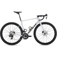2026 Giant Defy Advanced Pro 1 Road Bike (BIKOTIQUE)