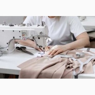 ПРИГЛАШАЕМ ШВЕЙ для работы с трикотажем